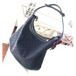 Authentic Gucci Hobo Purse “SOLD “